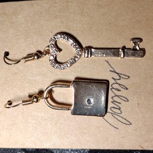 Gold plated w/rhinestones, dangle, lock&key earrings